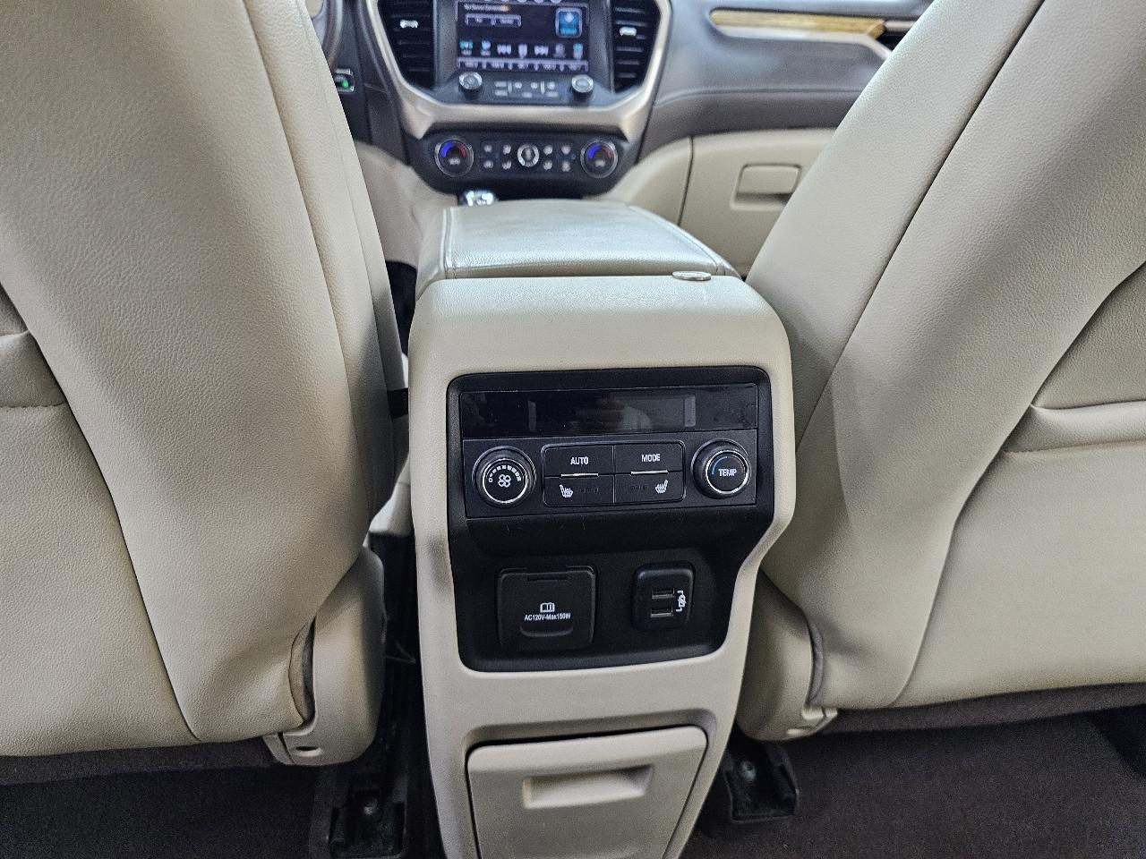 GMC Acadia Denali 2017