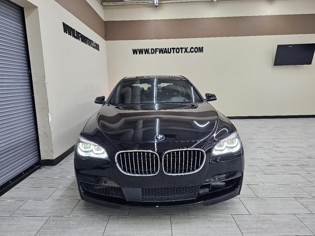 BMW 7-Series 750Li 2014