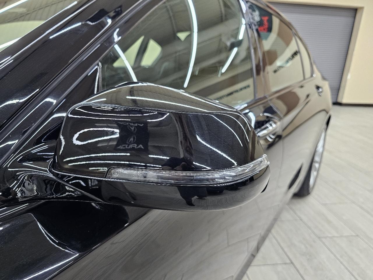 BMW 7-Series 750Li 2014