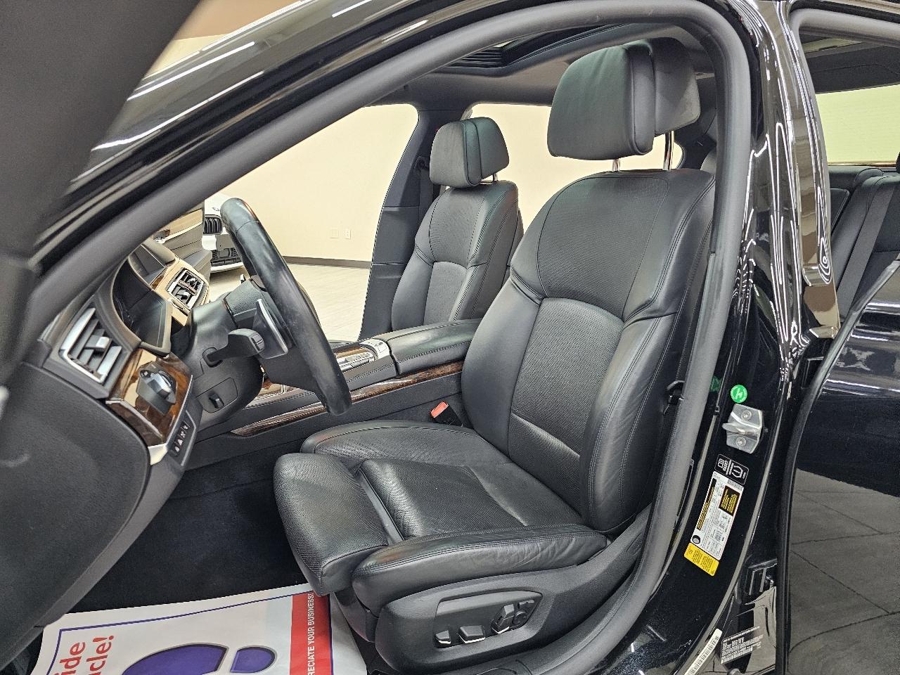 BMW 7-Series 750Li 2014