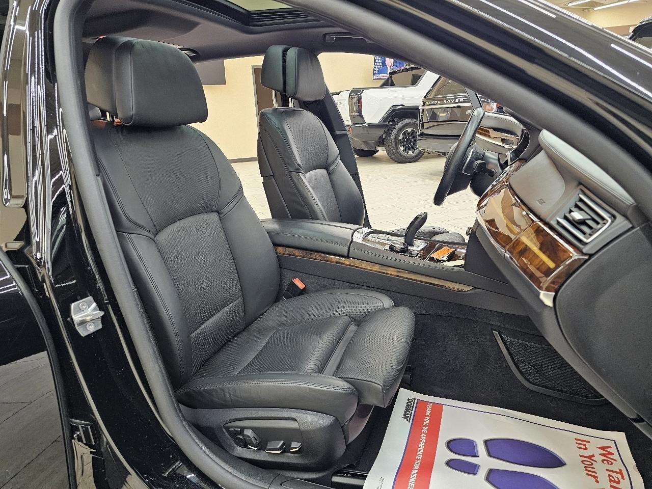 BMW 7-Series 750Li 2014