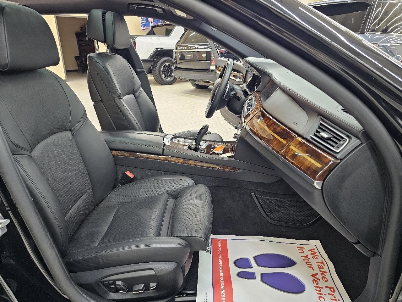 BMW 7-Series 750Li 2014