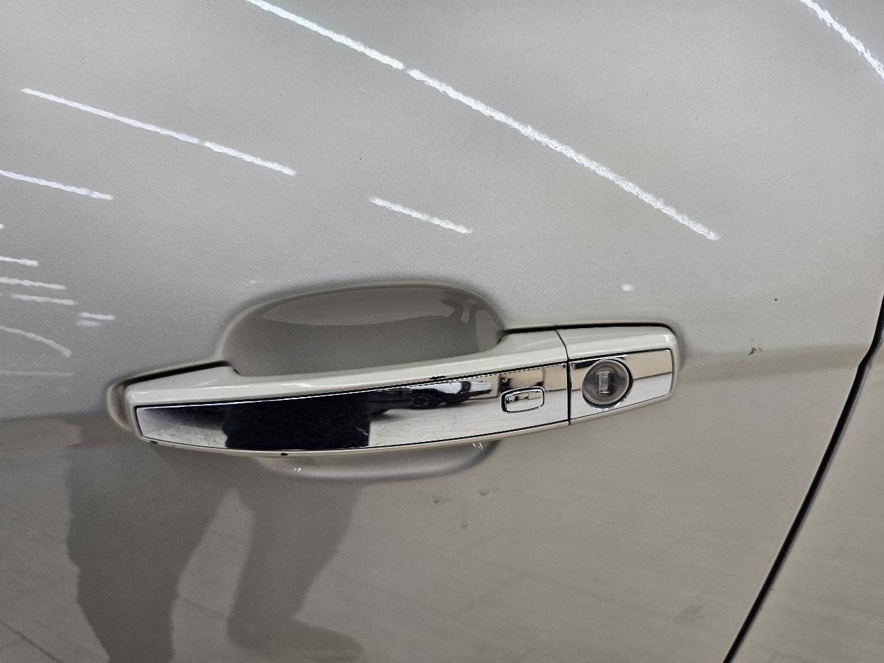 Cadillac SRX Luxury Collection FWD 2015