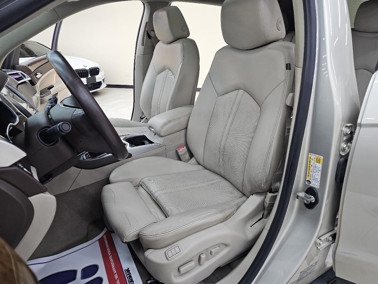 Cadillac SRX Luxury Collection FWD 2015