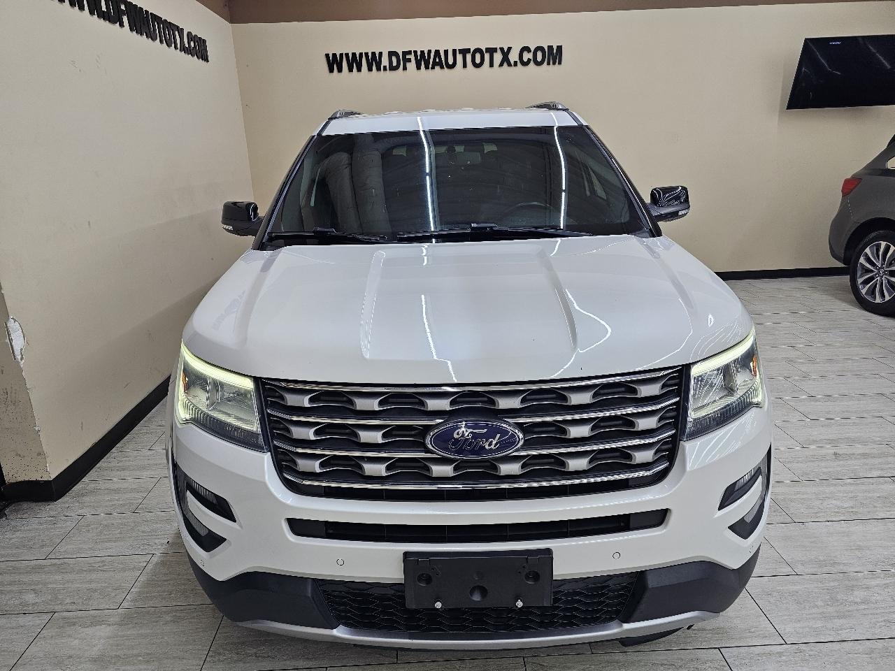 Ford Explorer XLT FWD 2016