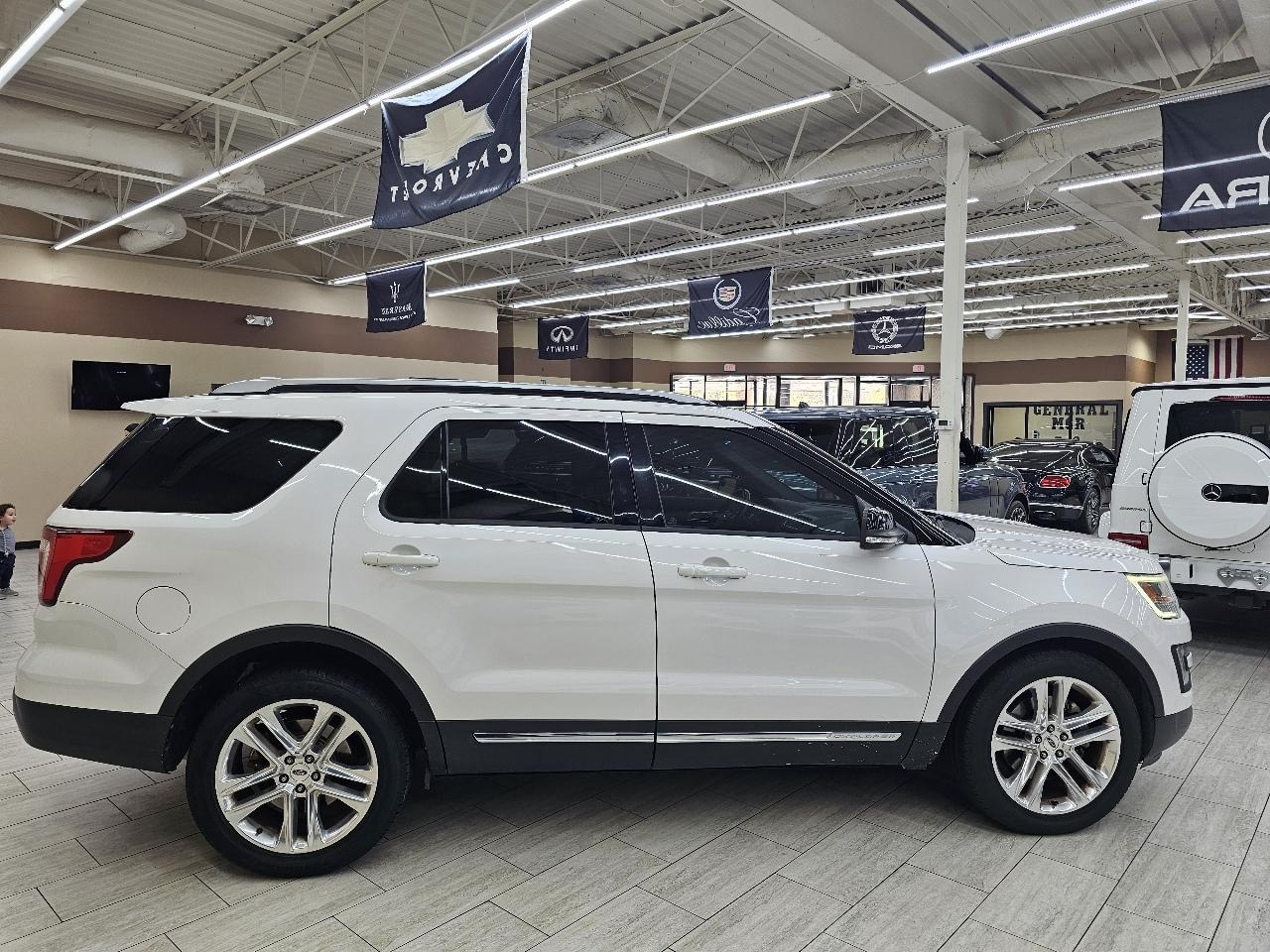 Ford Explorer XLT FWD 2016