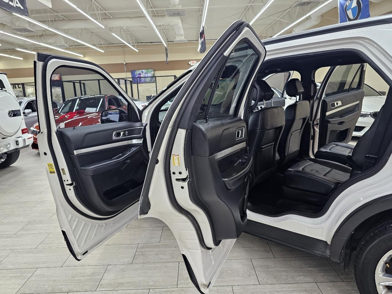 Ford Explorer XLT FWD 2016