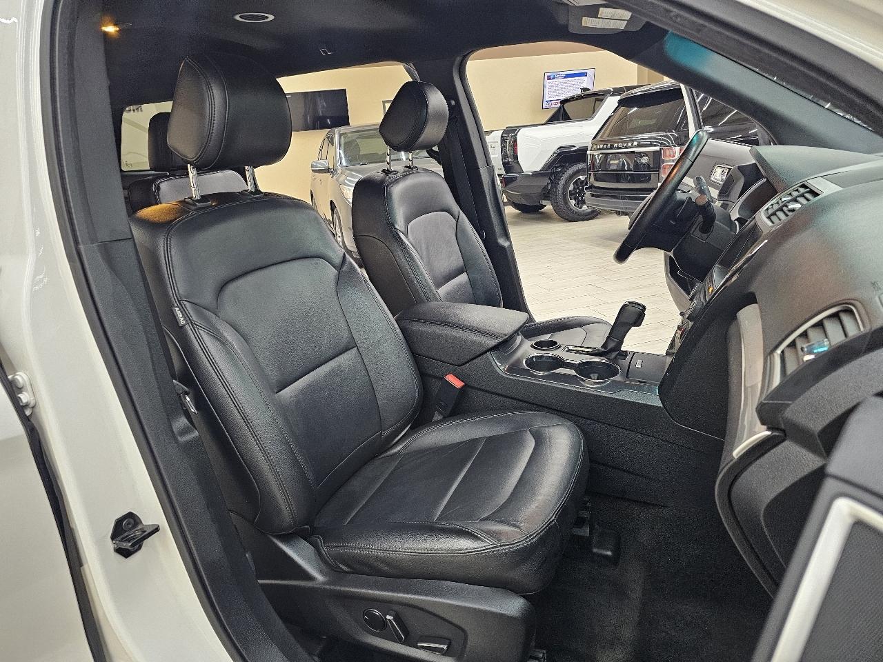 Ford Explorer XLT FWD 2016