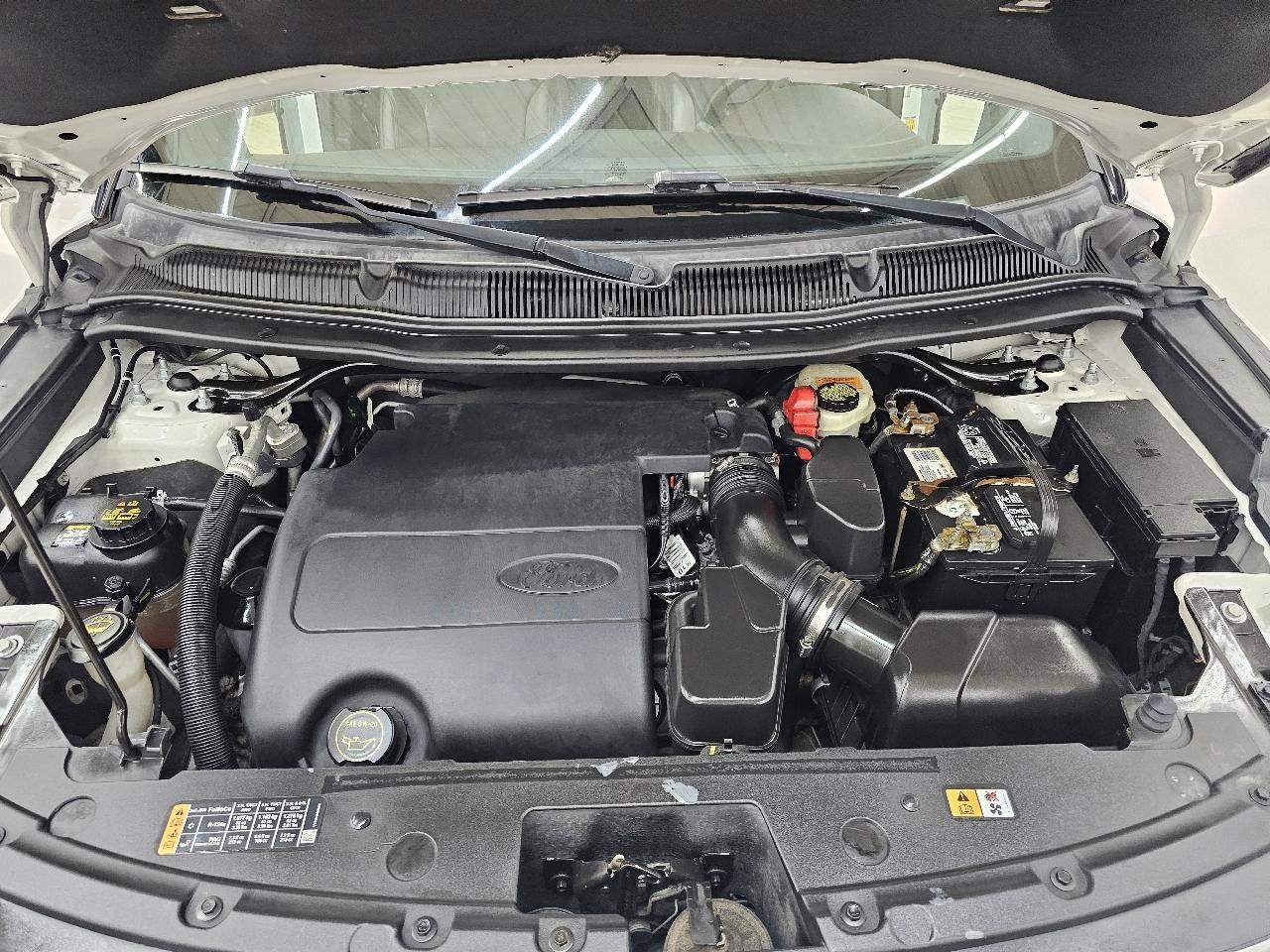 Ford Explorer XLT FWD 2016