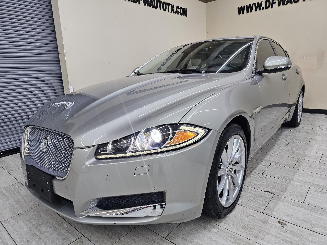 Jaguar XF-Series XF 2.0L I4T 2013