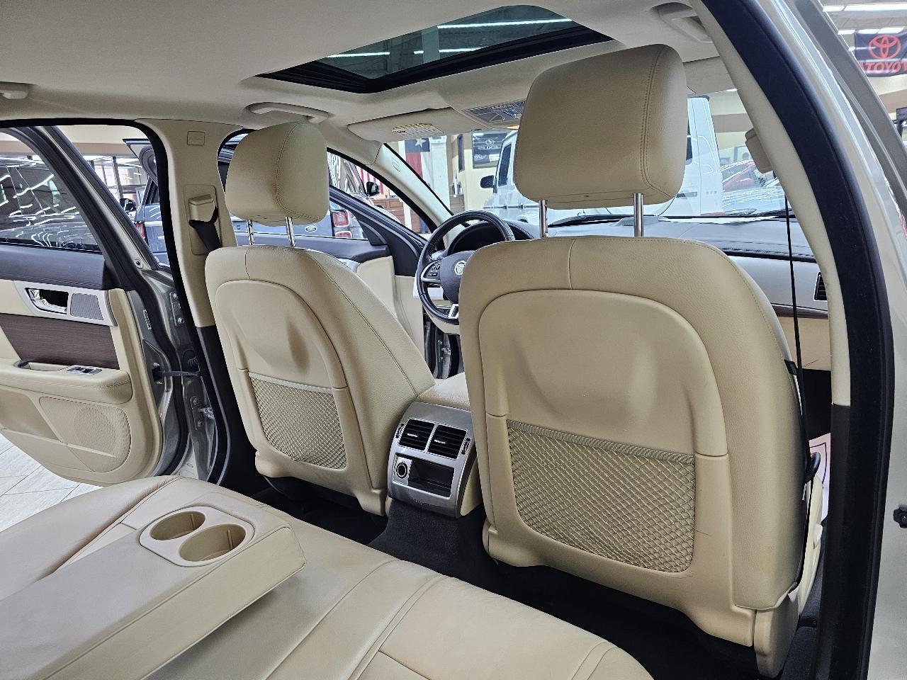 Jaguar XF-Series XF 2.0L I4T 2013