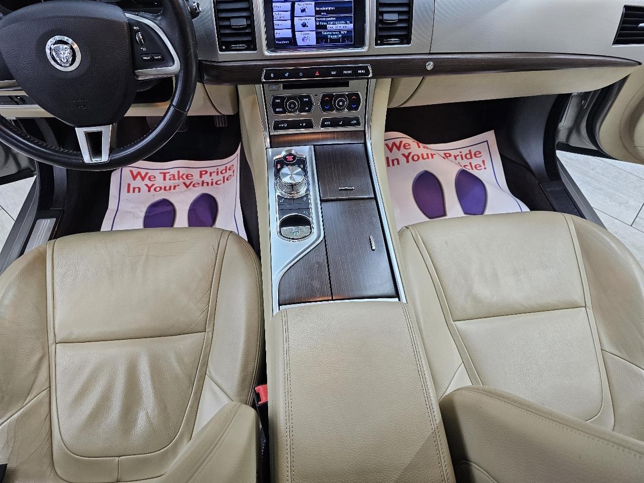 Jaguar XF-Series XF 2.0L I4T 2013