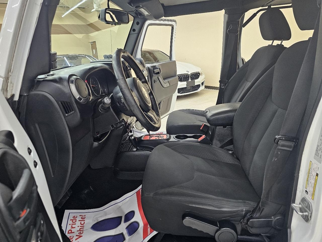 Jeep Wrangler Unlimited Sport 4WD 2015