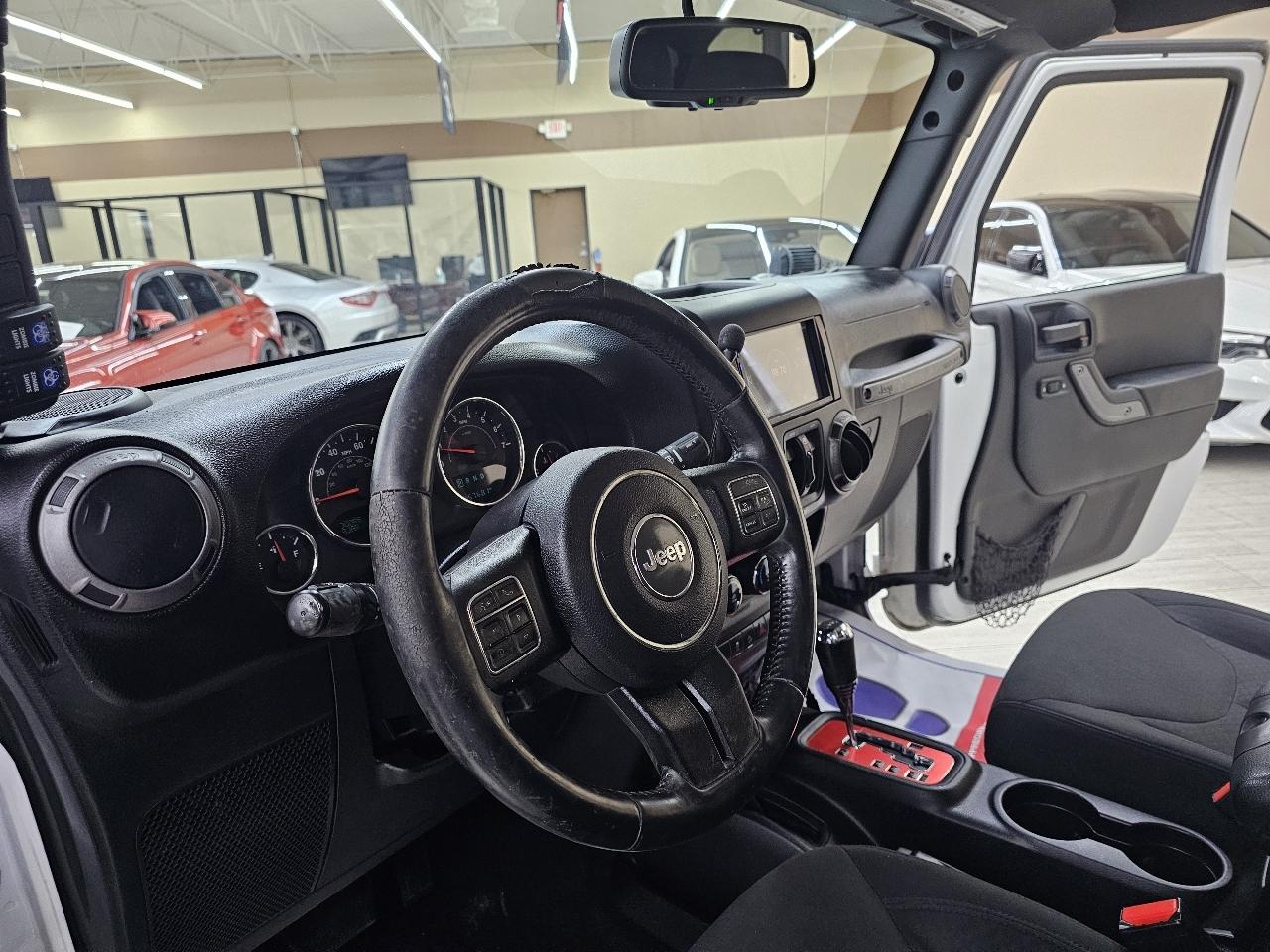 Jeep Wrangler Unlimited Sport 4WD 2015