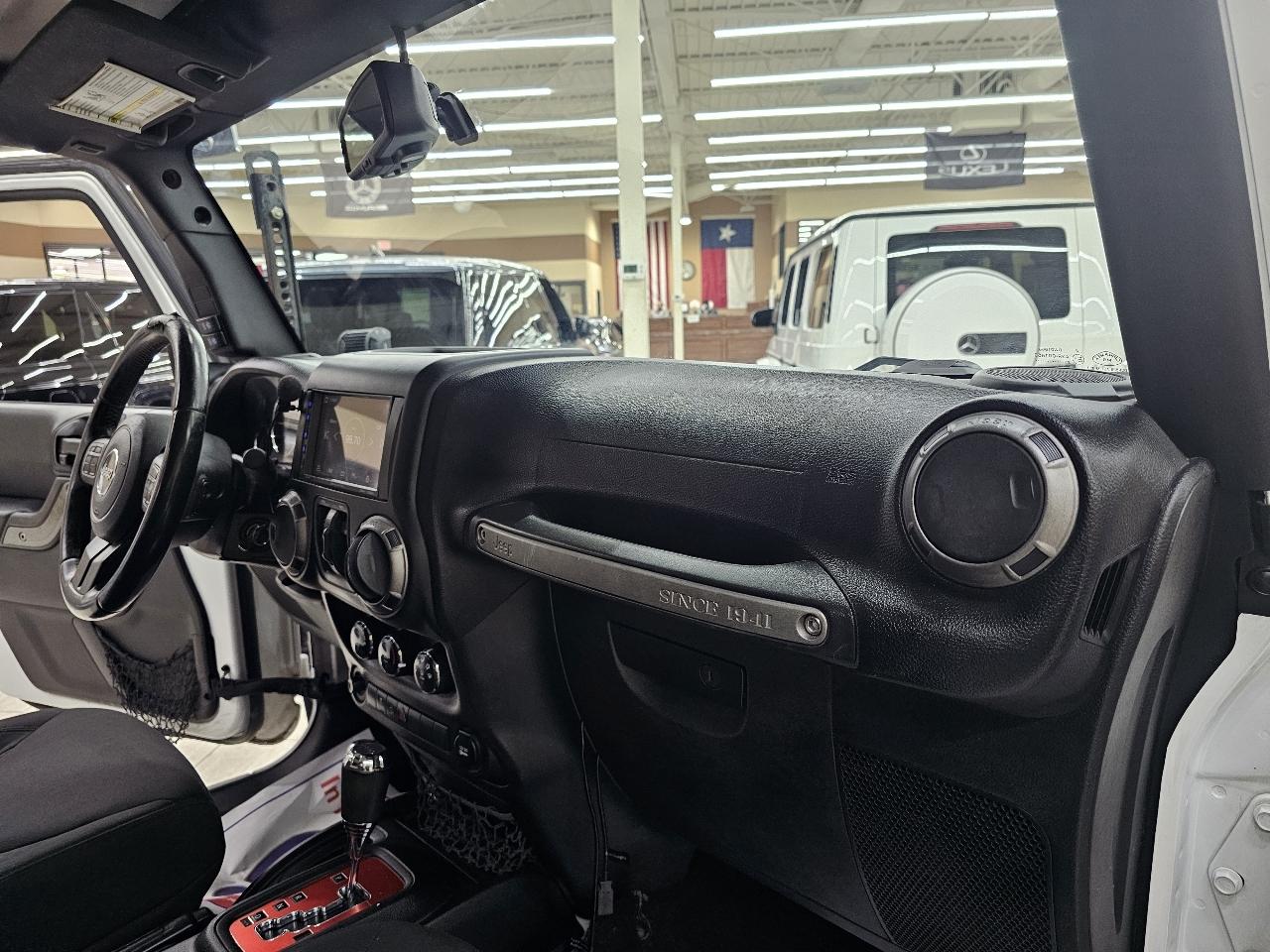 Jeep Wrangler Unlimited Sport 4WD 2015