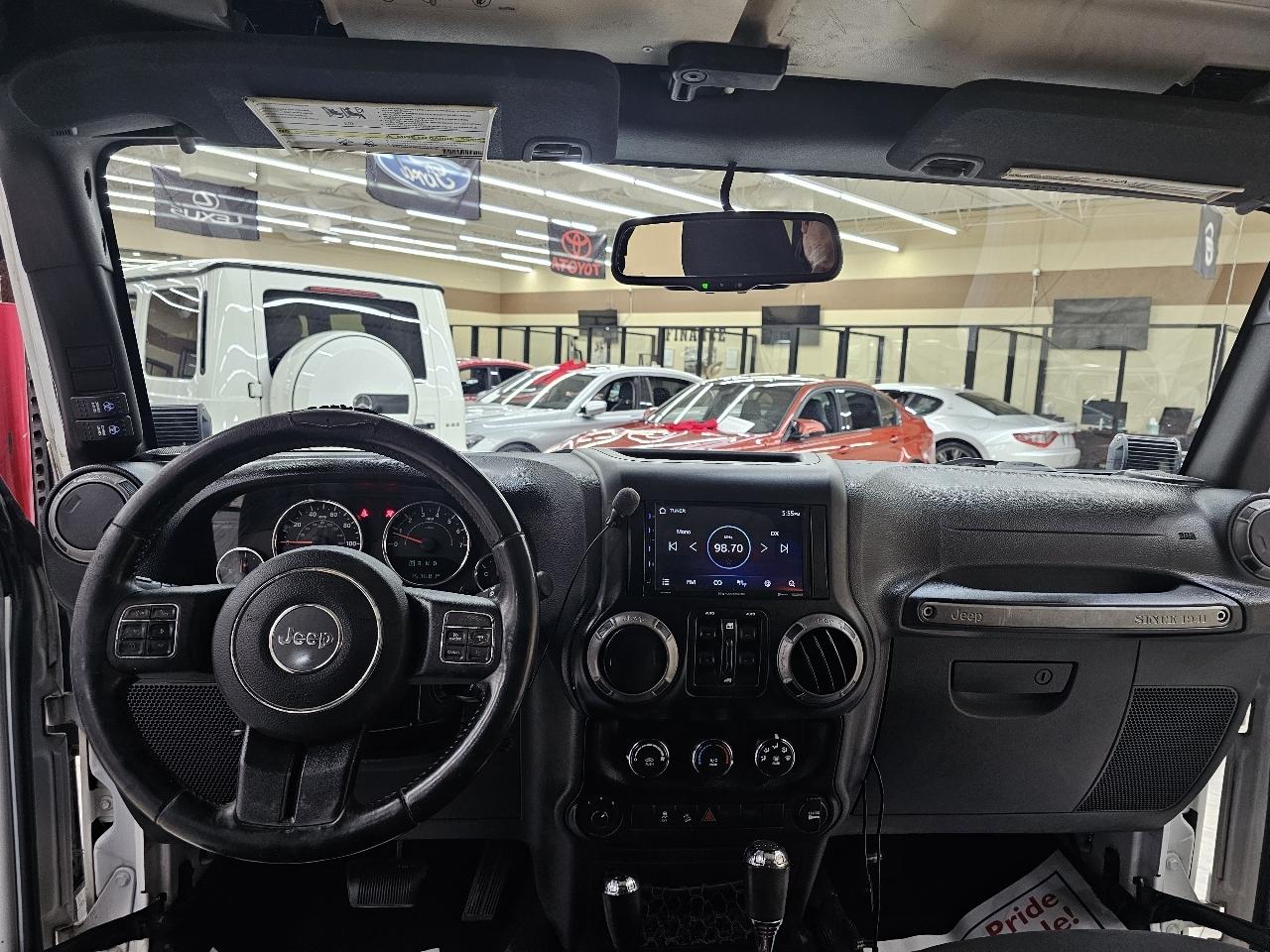 Jeep Wrangler Unlimited Sport 4WD 2015