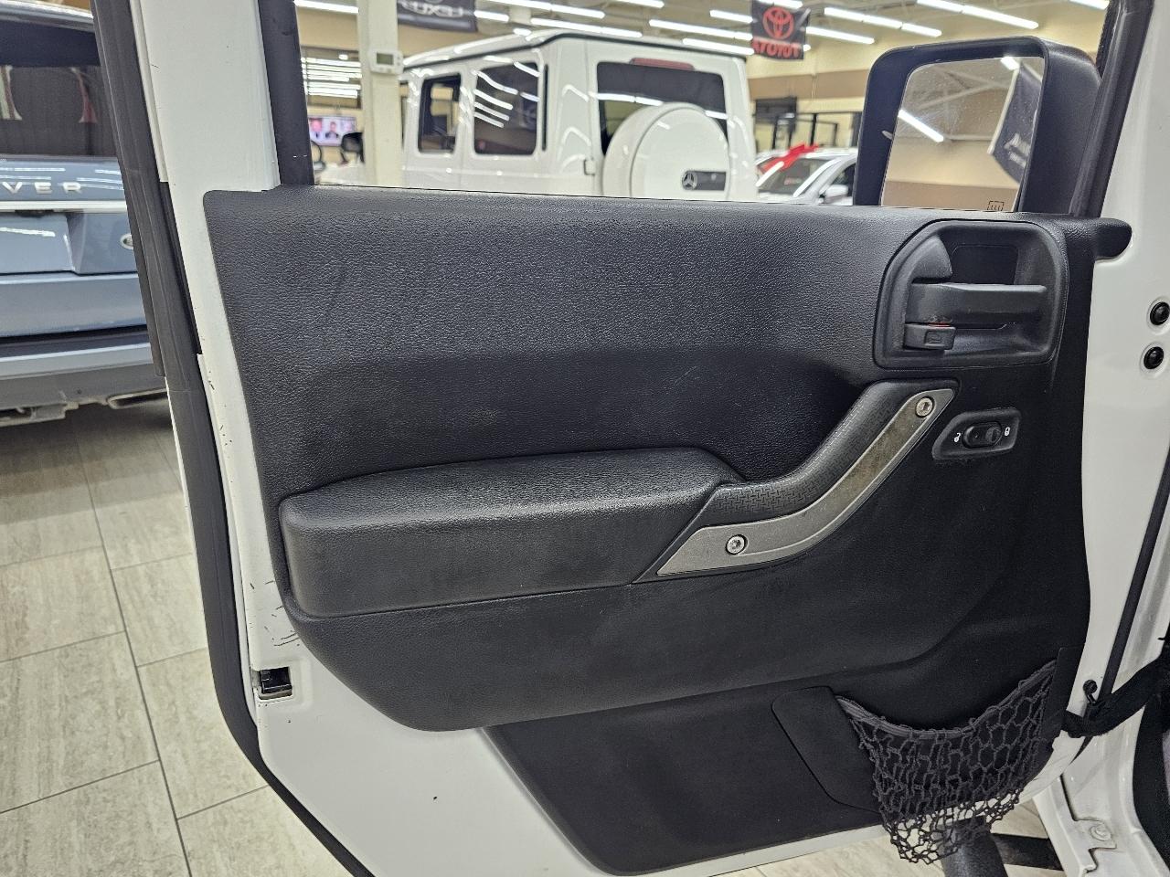 Jeep Wrangler Unlimited Sport 4WD 2015