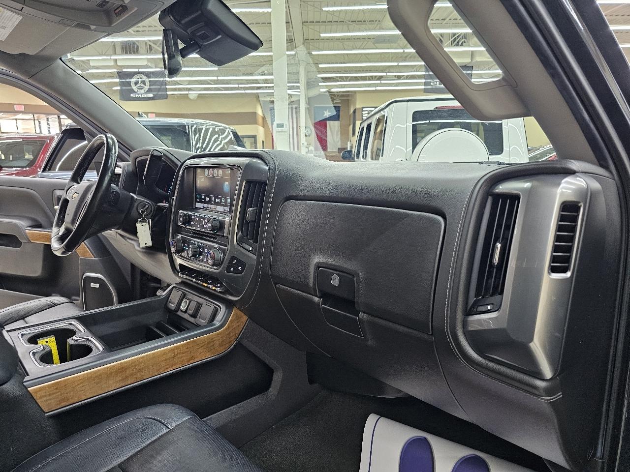 Chevrolet Silverado 1500  2018