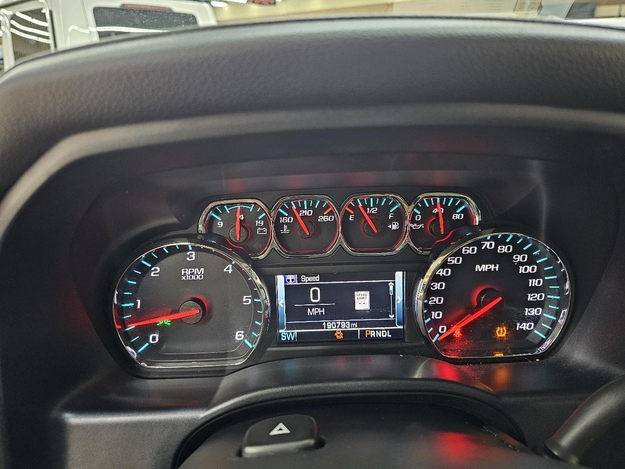 Chevrolet Silverado 1500  2018