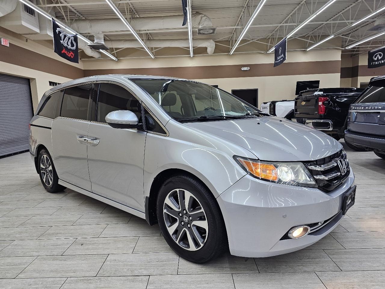 Honda Odyssey Touring 2015