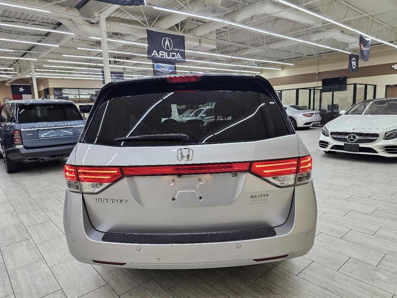 Honda Odyssey Touring 2015