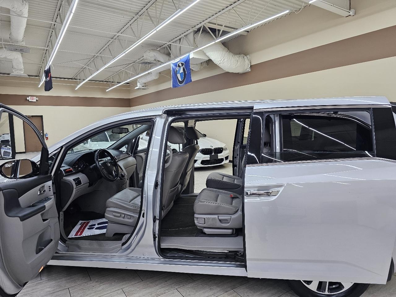 Honda Odyssey Touring 2015
