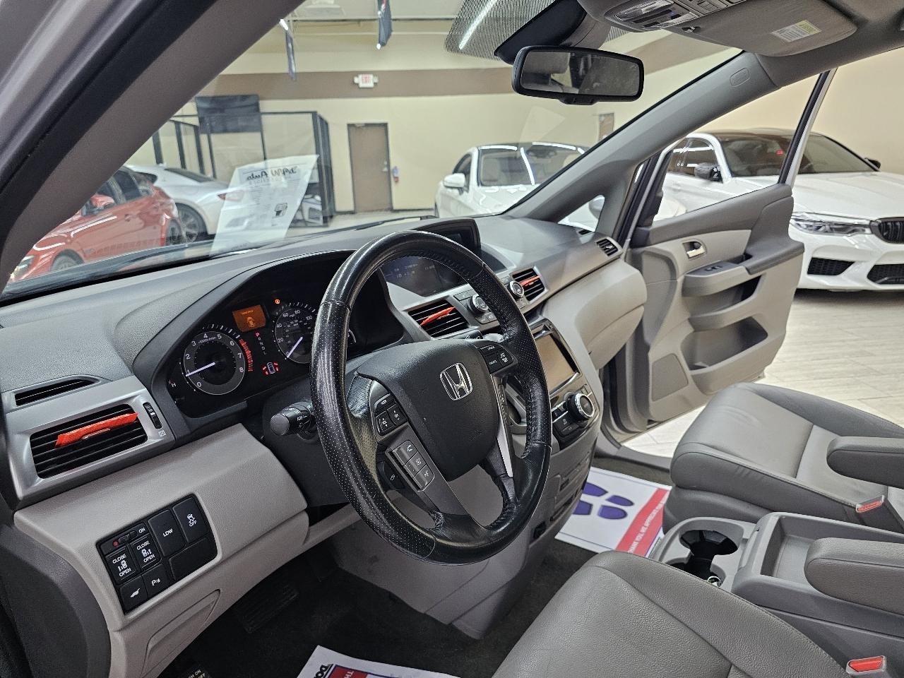 Honda Odyssey Touring 2015