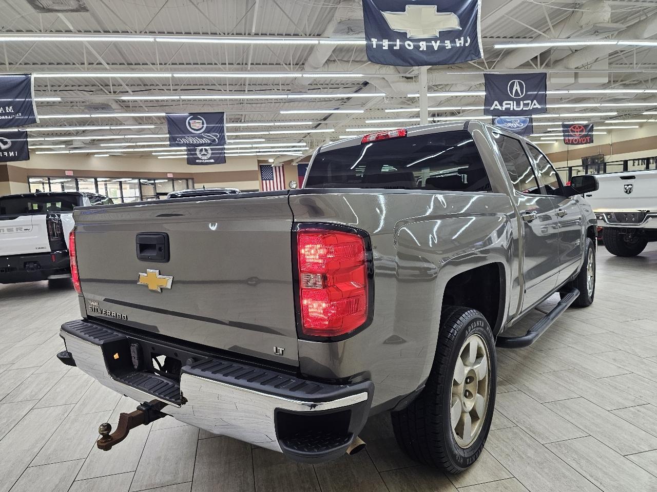 Chevrolet Silverado 1500 LT Crew Cab 2WD 2017