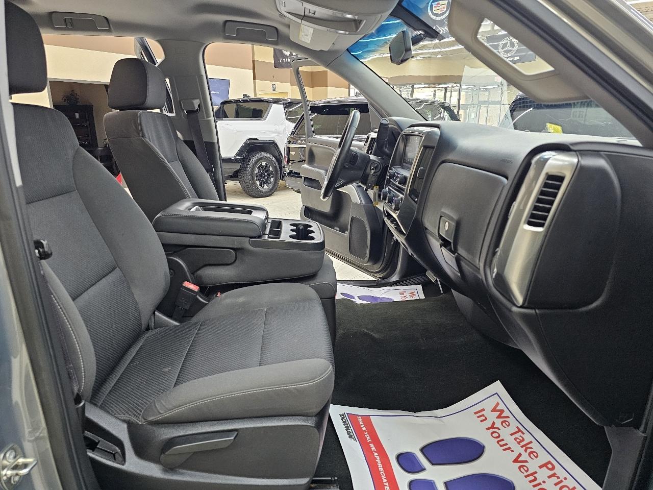 Chevrolet Silverado 1500 LT Crew Cab 2WD 2017