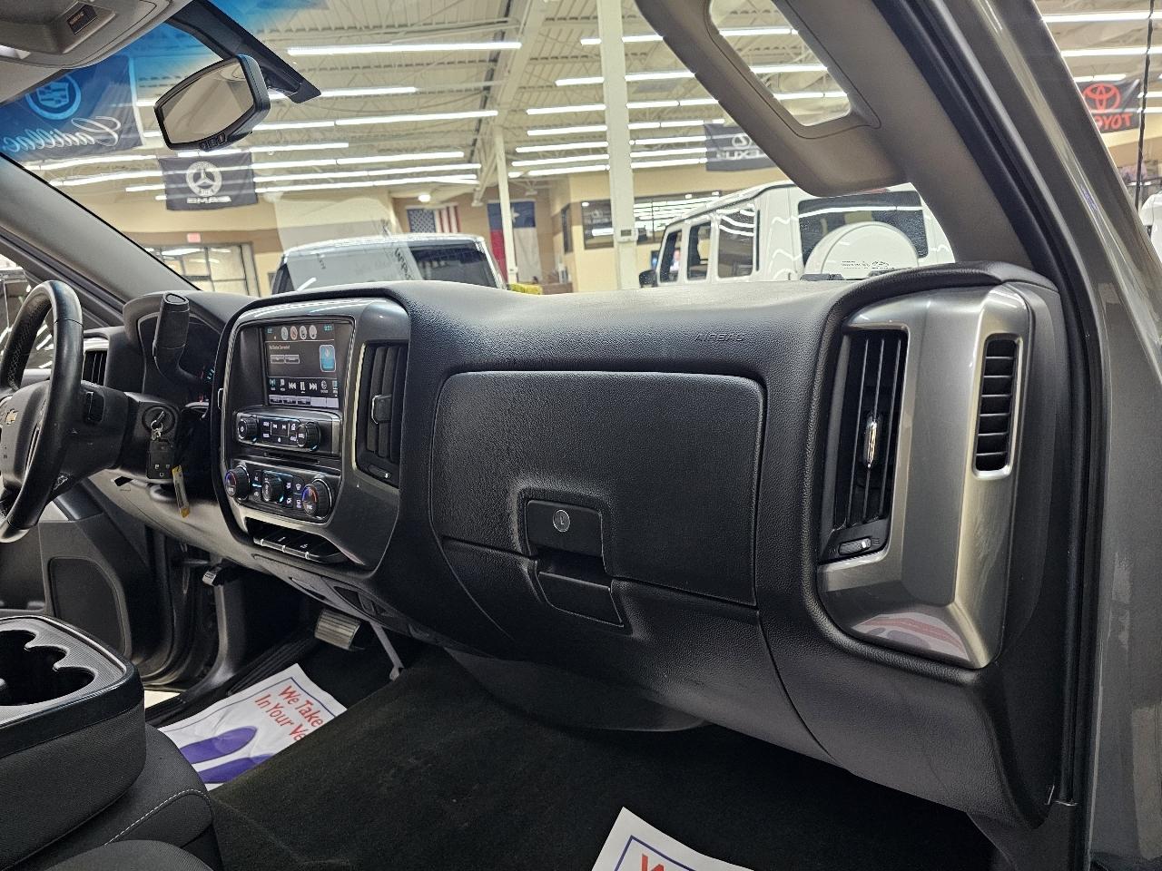 Chevrolet Silverado 1500 LT Crew Cab 2WD 2017