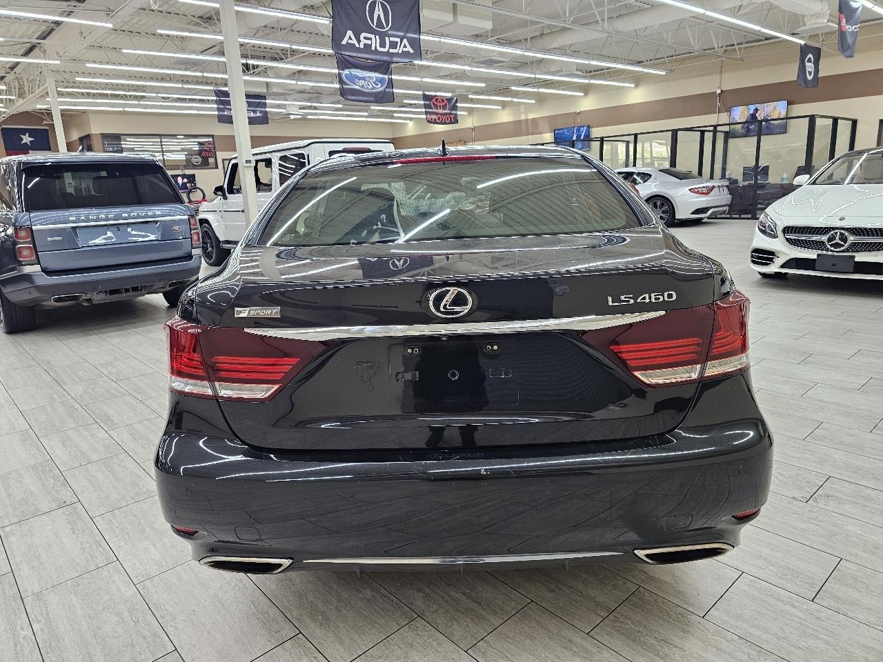 Lexus LS 460 RWD 2017