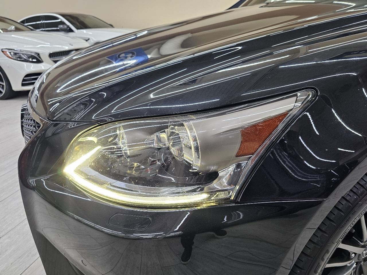 Lexus LS 460 RWD 2017