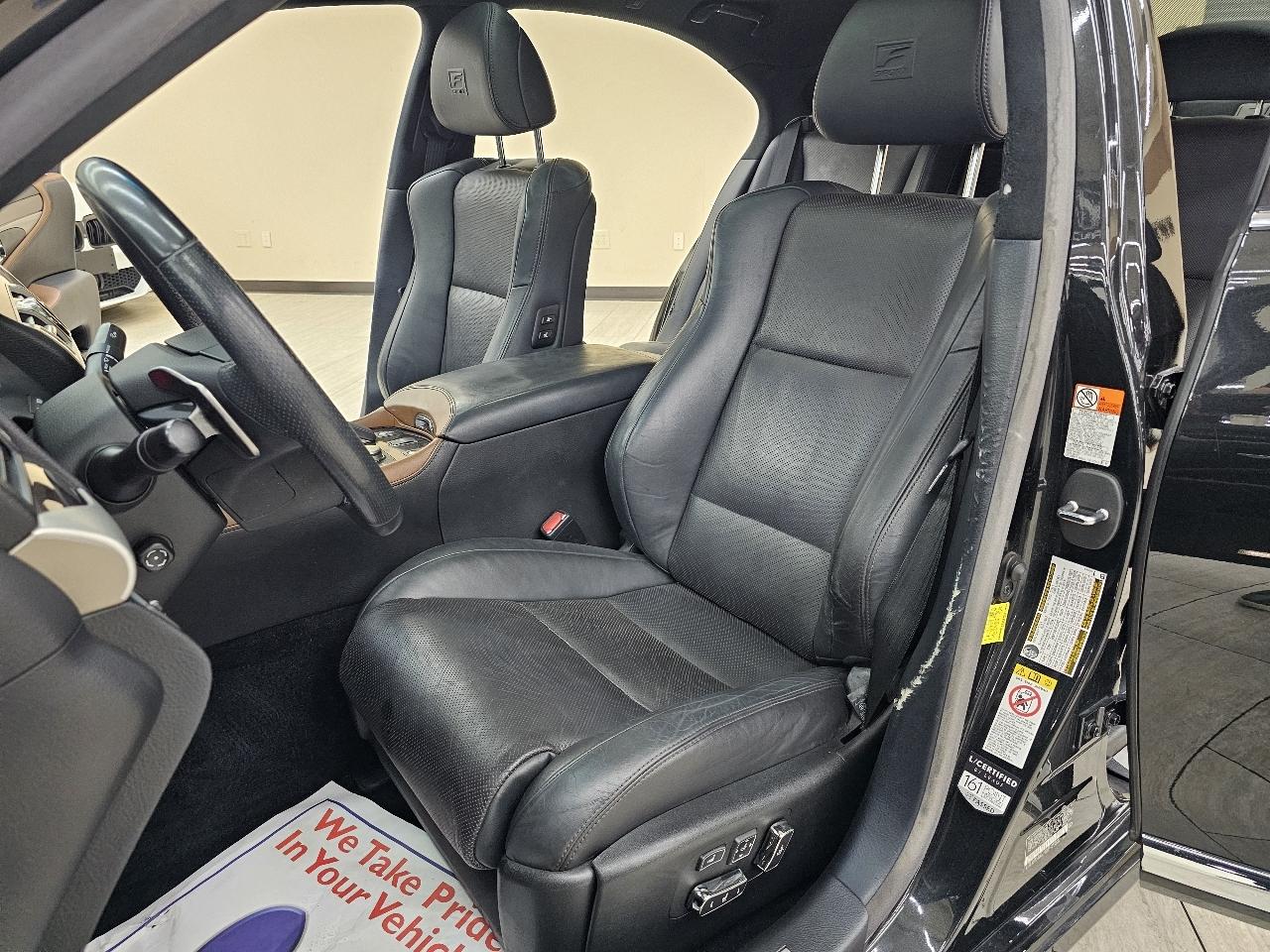 Lexus LS 460 RWD 2017