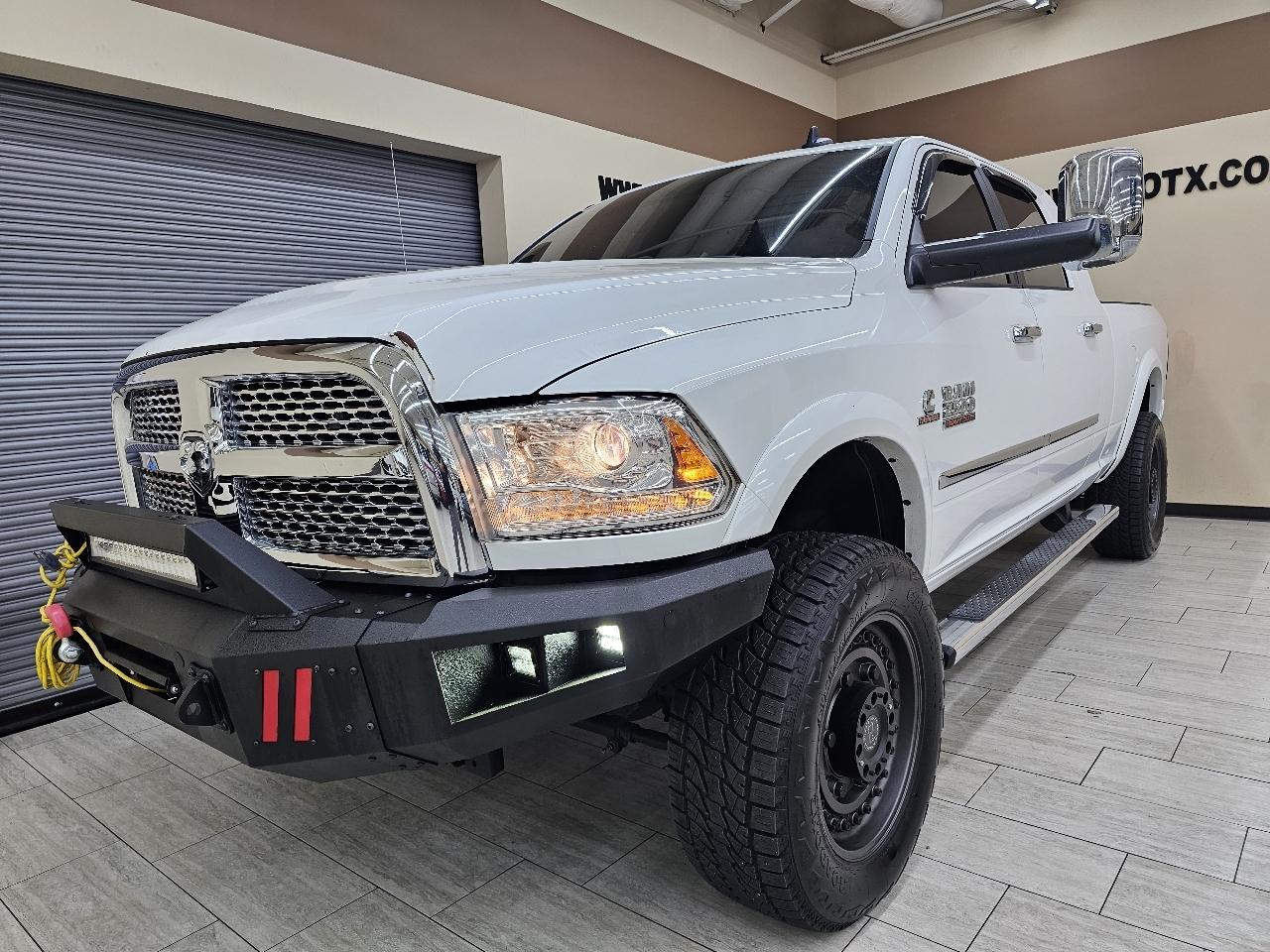 RAM 2500 Laramie Mega Cab 4WD 2016