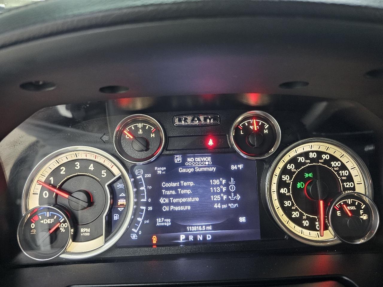 RAM 2500 Laramie Mega Cab 4WD 2016