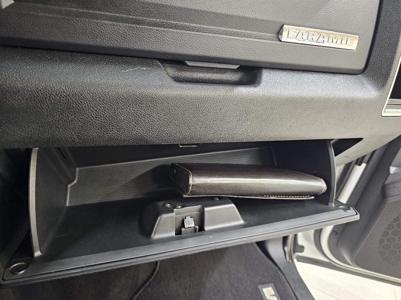 RAM 2500 Laramie Mega Cab 4WD 2016