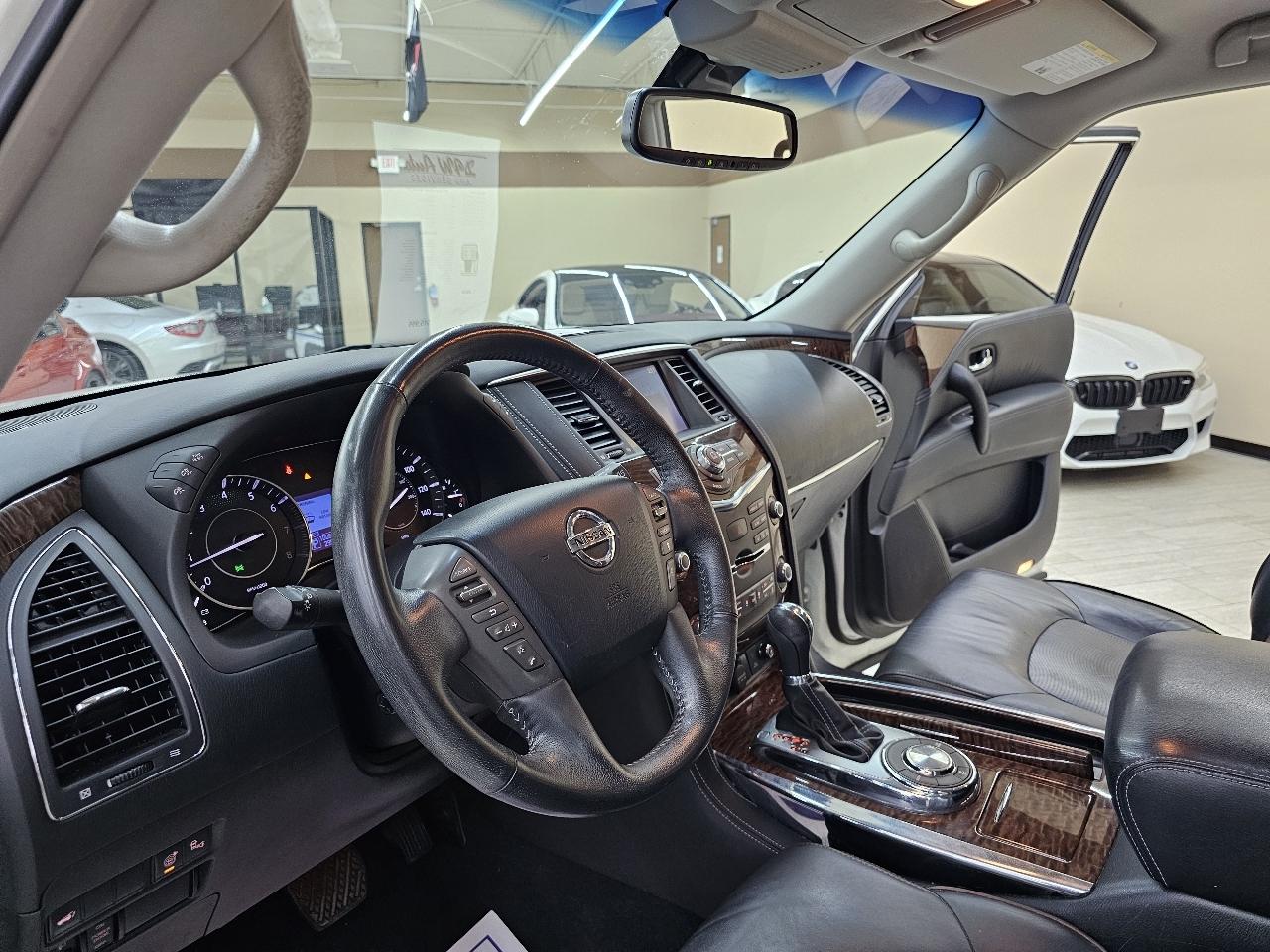 Nissan Armada Platinum 2WD 2017