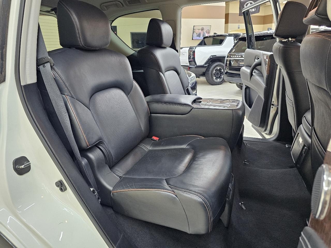 Nissan Armada Platinum 2WD 2017