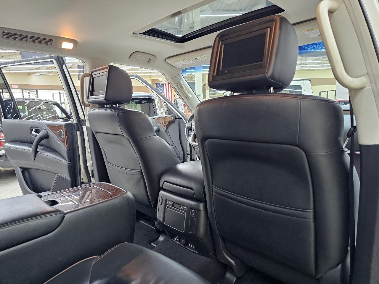 Nissan Armada Platinum 2WD 2017