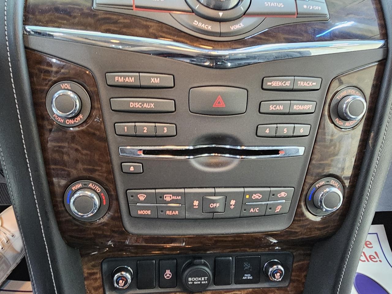 Nissan Armada Platinum 2WD 2017