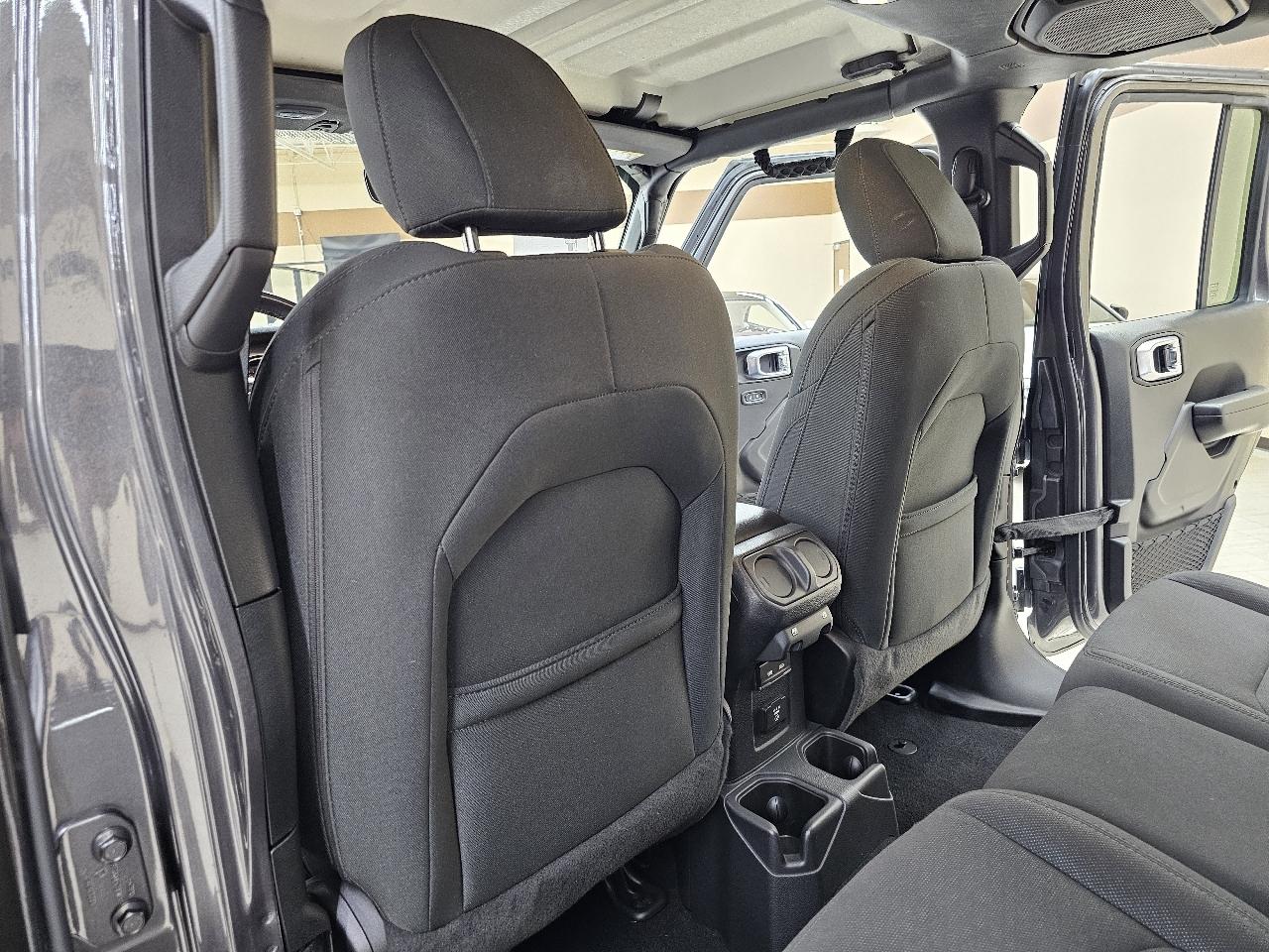 Jeep Gladiator  2021