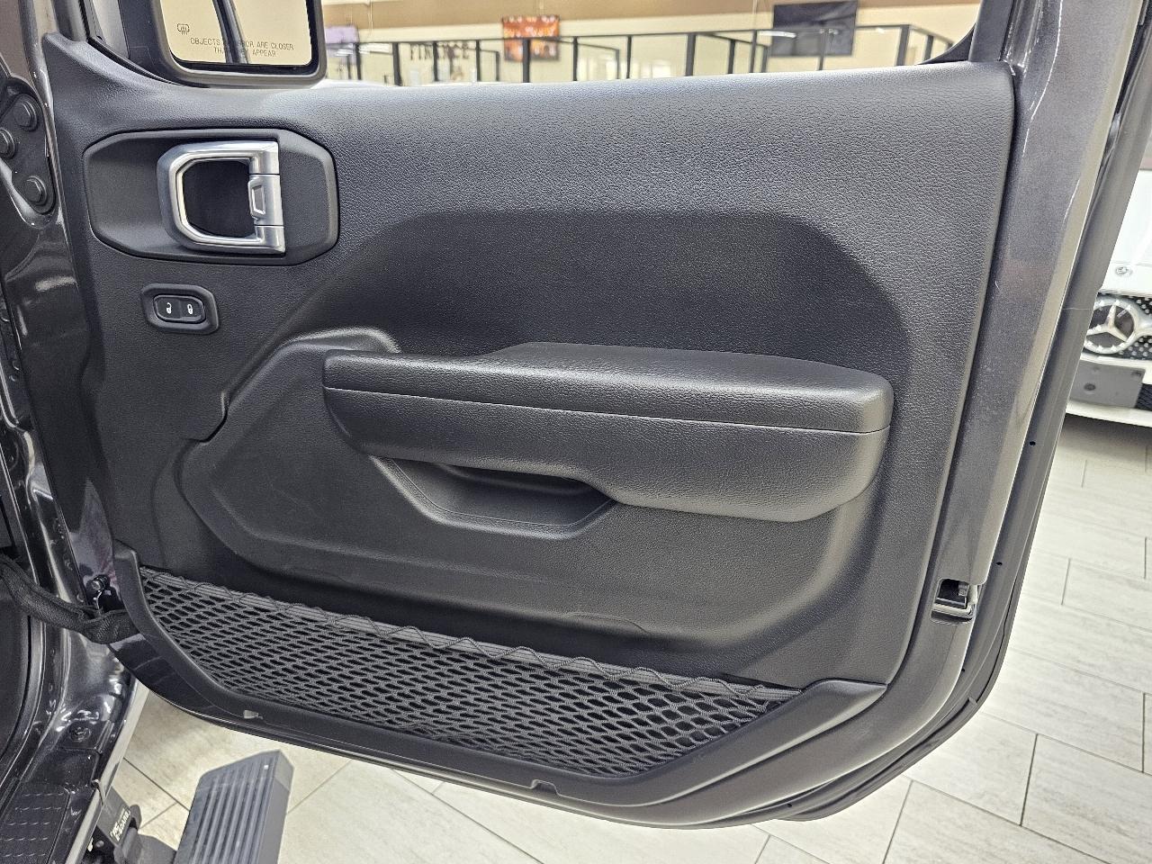 Jeep Gladiator  2021