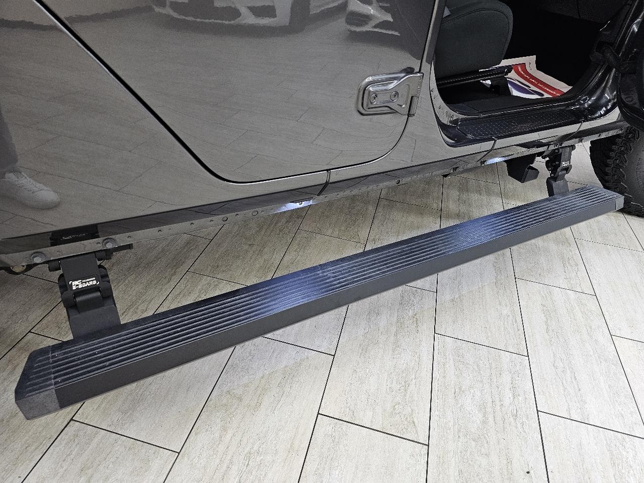 Jeep Gladiator  2021