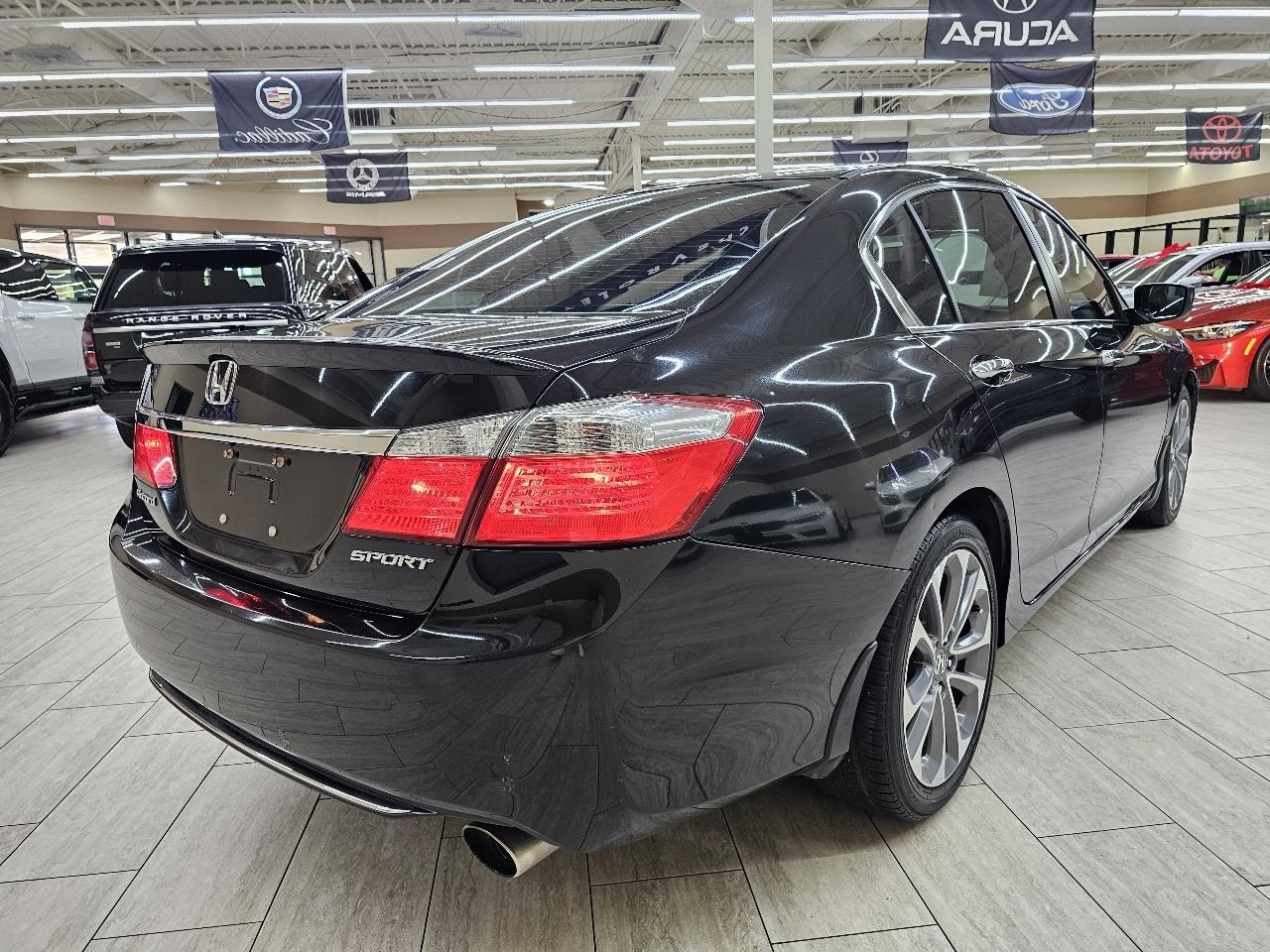 Honda Accord Sport Sedan 6-Spd MT 2014