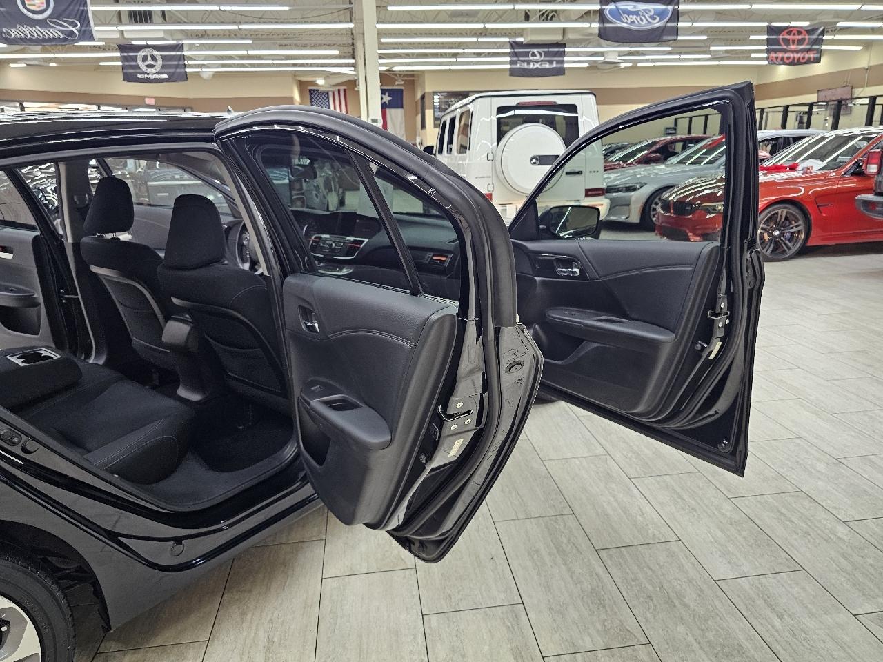 Honda Accord Sport Sedan 6-Spd MT 2014