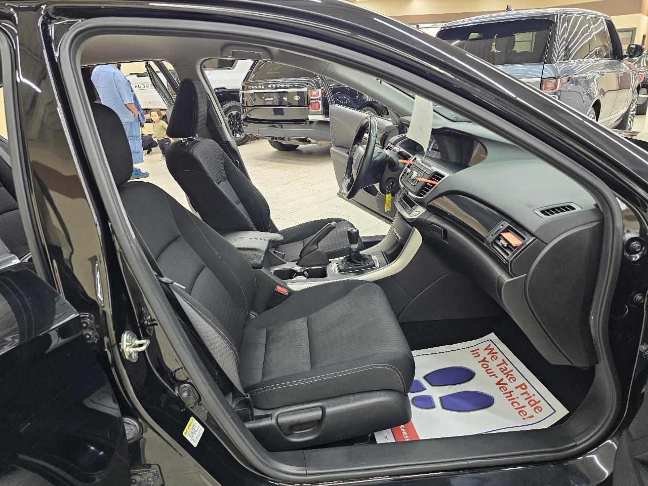 Honda Accord Sport Sedan 6-Spd MT 2014