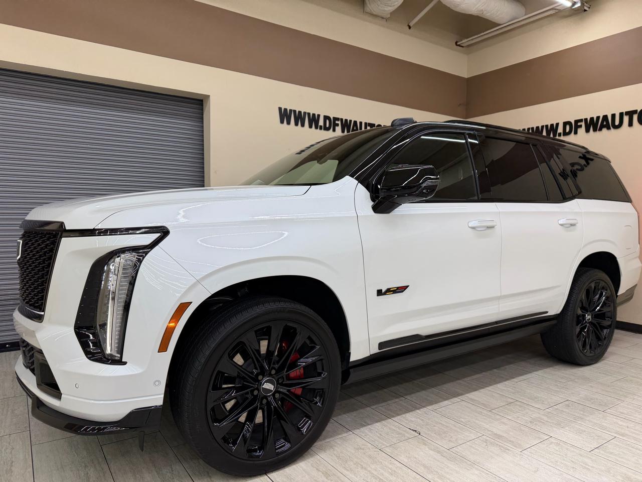 Cadillac Escalade V 4WD 2025
