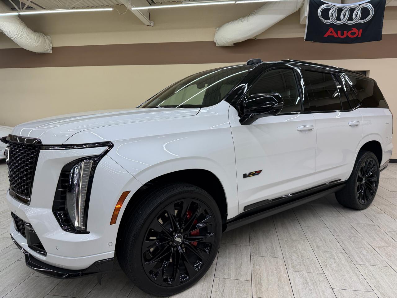 Cadillac Escalade V 4WD 2025