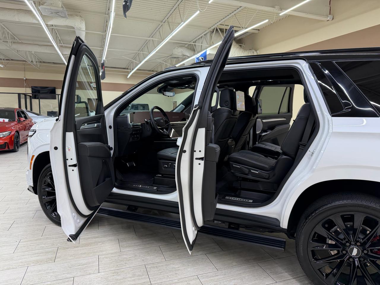 Cadillac Escalade V 4WD 2025
