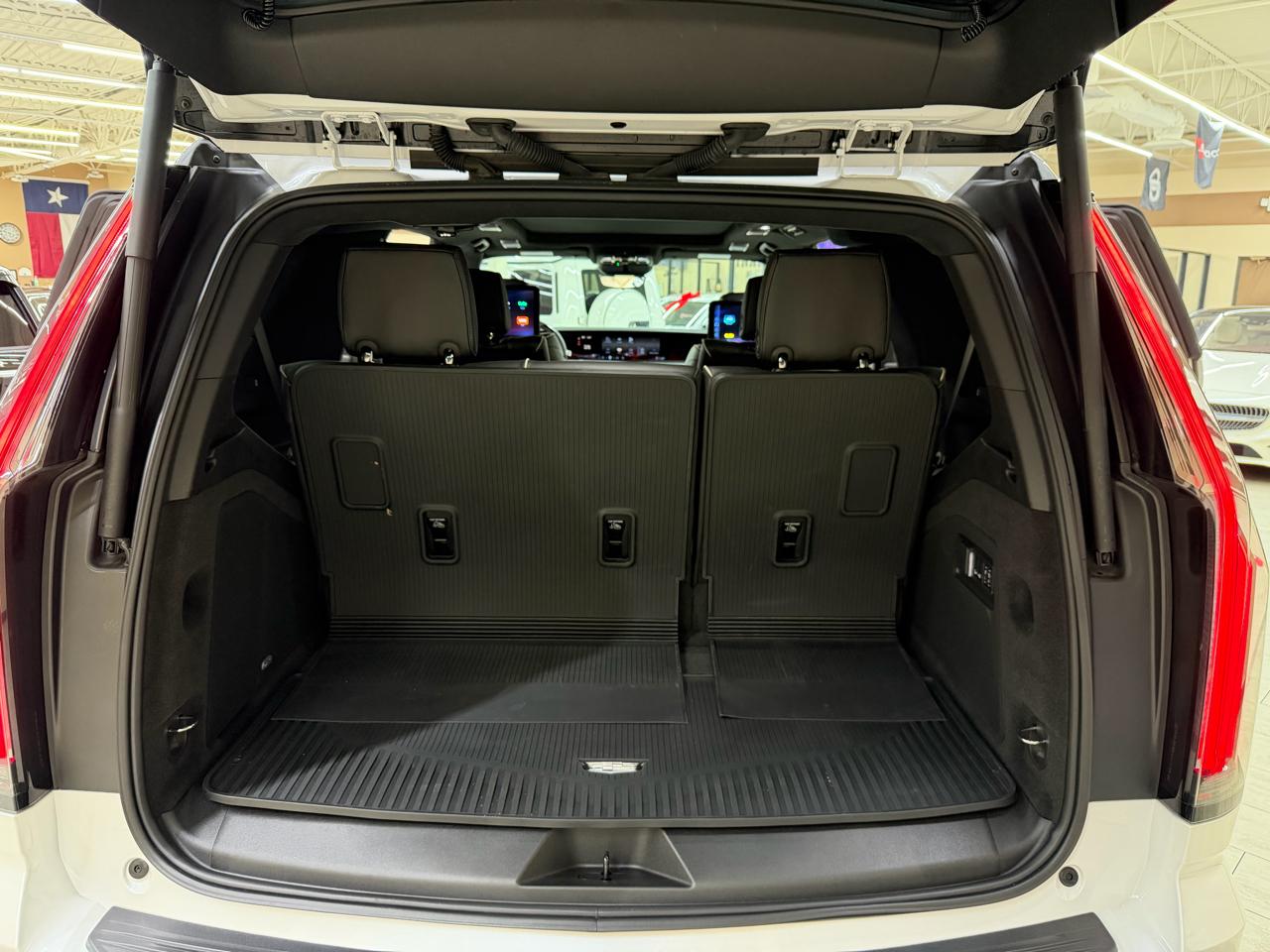 Cadillac Escalade V 4WD 2025